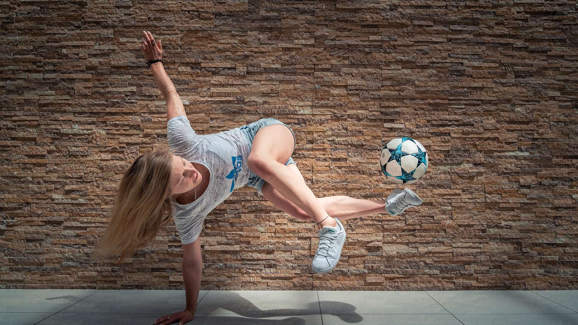 曼联首先需 曼联首先需