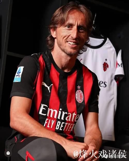 莫德里奇全场触球120次获评7.4分,连续11场意甲首发打满全场 莫德里奇全场触球120次获评7.4分,连续11场意甲首发打满全场